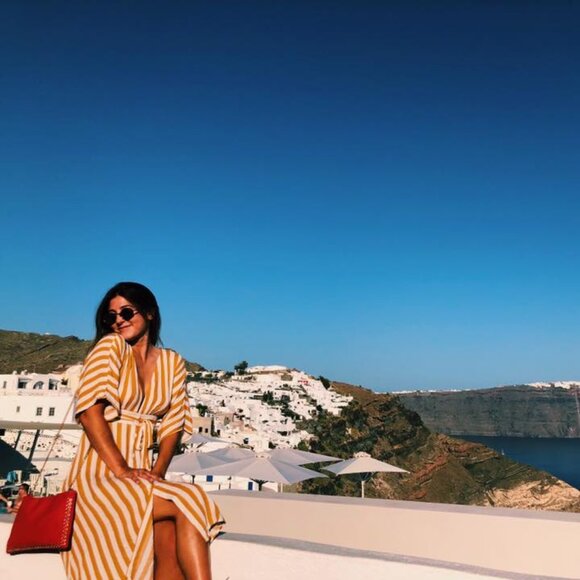 Meet your Posher, Amelia - Picture 1 of 1